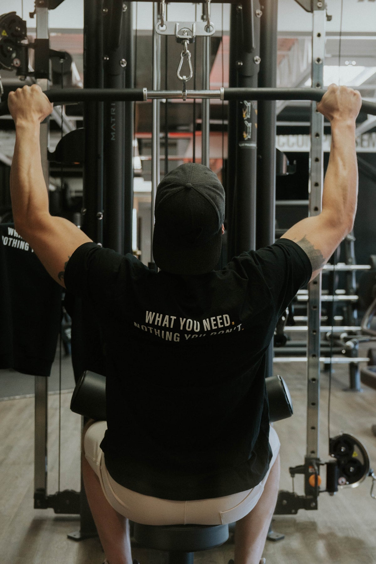 T-Shirt noir EWS